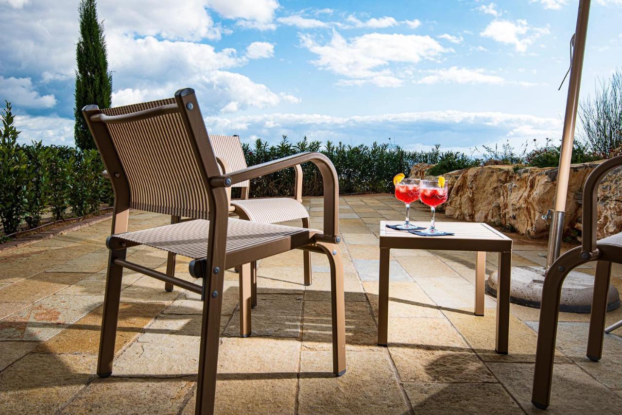 Hotel Castello Bonaria Wine & 4*